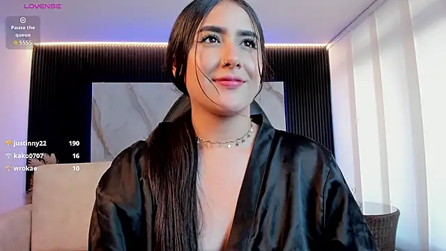 paulina_sweett_'s cam snapshot