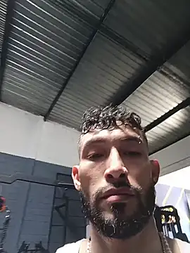 Kingbigcock23cm live sex cam