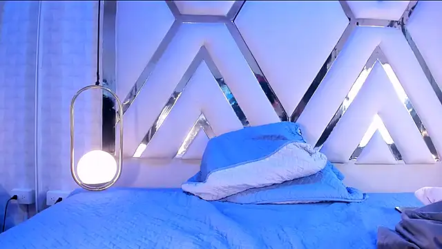 AinoaNoire's cam snapshot