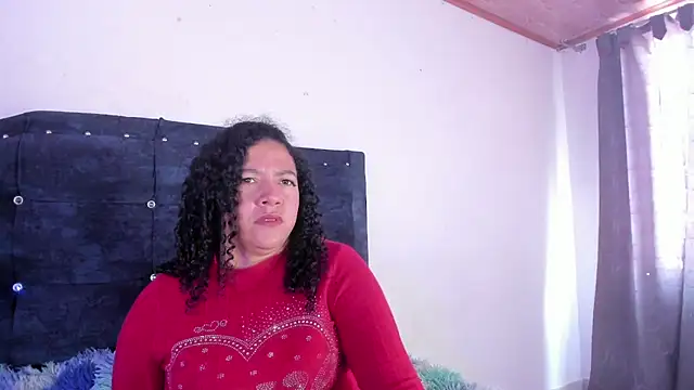 sexy_diablaa's cam snapshot