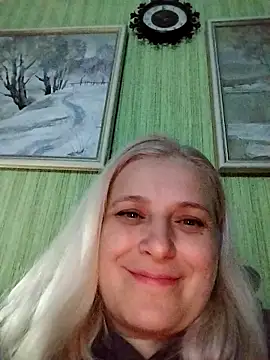 NyushaLollipop's cam snapshot