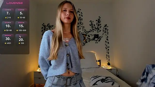 EllyMartinez's cam snapshot