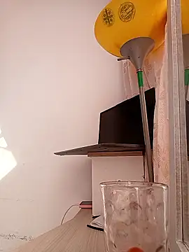 Alejandra_N's cam snapshot