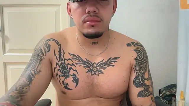 Nico_97_'s cam snapshot