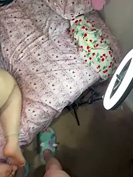 Deeplong25's cam snapshot