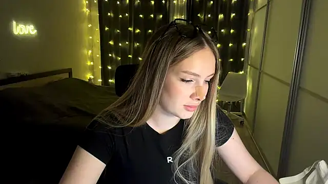 DanOstertag's cam snapshot