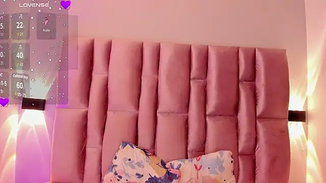 NikyBrookss's cam snapshot