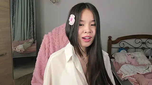 amiya_cute's cam snapshot