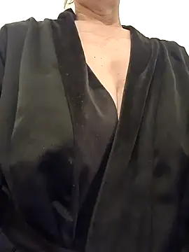 lucamila2903's cam snapshot