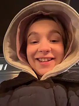 -teenytiny-'s cam snapshot