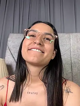 Val12777 live sex cam