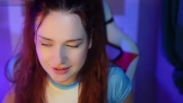 LisaElfy's cam snapshot