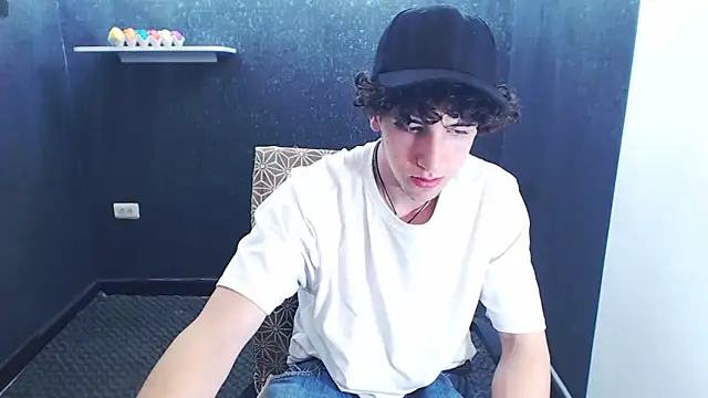 Kerverr_ live sex cam