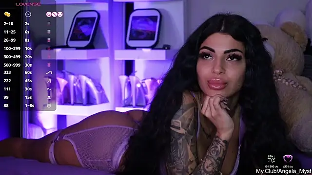 Angela_Myst's cam snapshot