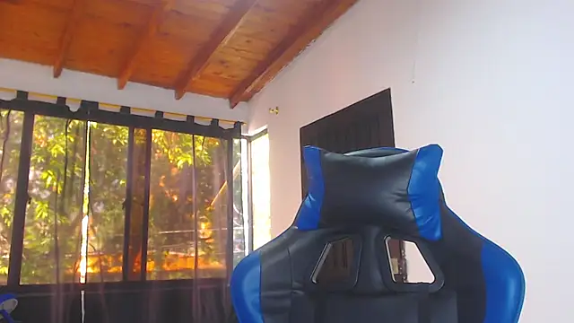 Drake_Nassir4 live sex cam