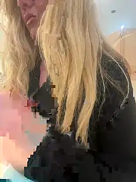 TheCumSlutBarbie's cam snapshot