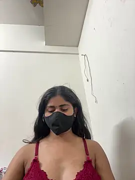 sexy-riya43's cam snapshot