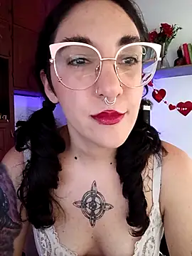 Melinerd live sex cam