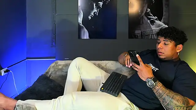 bradley_smith live sex cam