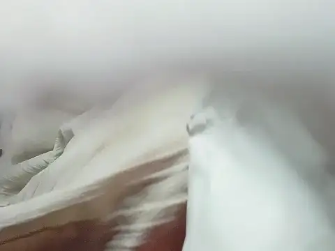 Tuyet696's cam snapshot