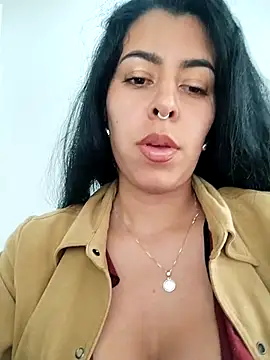 Luianna's cam snapshot