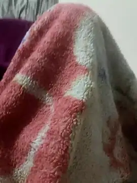 whitelady15's cam snapshot