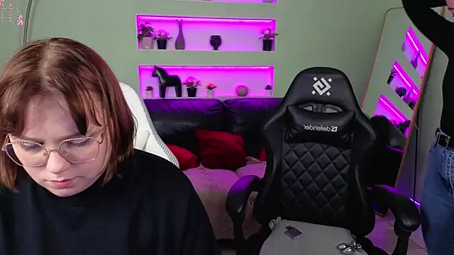 ShiroHeby's cam snapshot