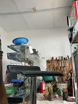 Paul22cm- live sex cam