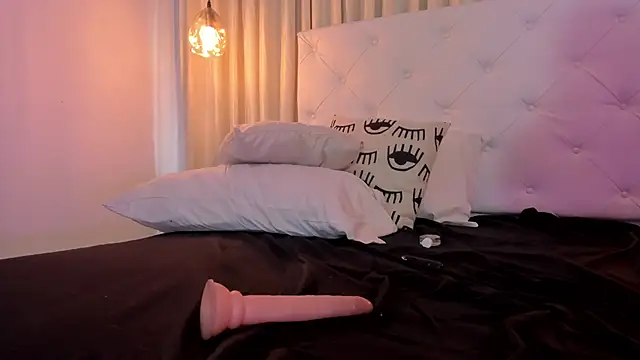 Demon_lala's cam snapshot