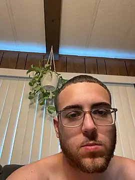 Sexybaaybee live sex cam