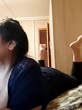 Zulfiya_Bruce live sex cam