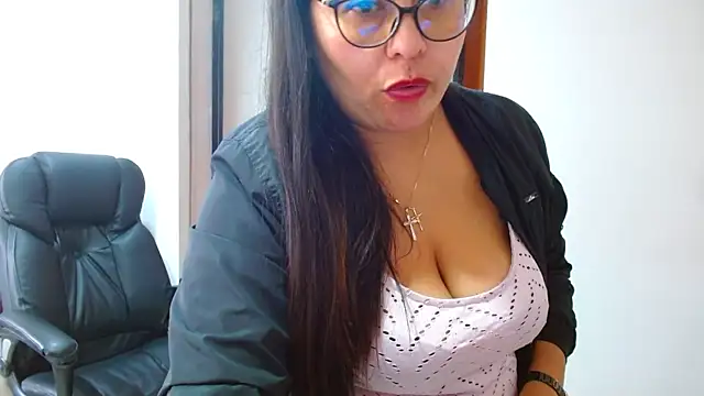 Ixchel_Anaid live sex cam