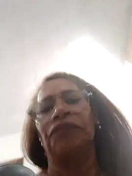 BustyMilf_ live sex cam