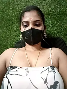 Nithyatamil's cam snapshot