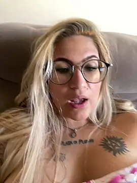 esposatattoo live sex cam