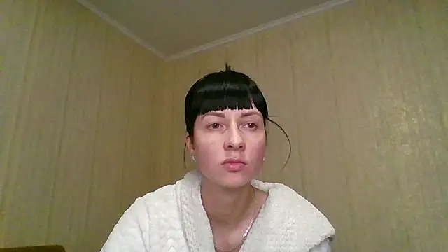 -Crystal-'s cam snapshot