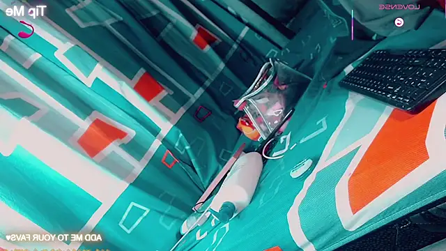 CharlotteBigCock live sex cam