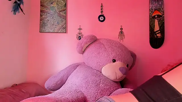 Maddy_Jhonsson live sex cam