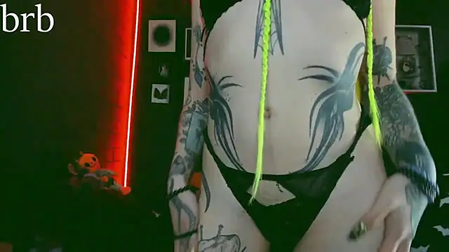 insania_9999_'s cam snapshot