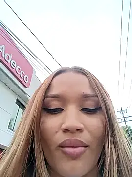 AnnieAndStefan's cam snapshot