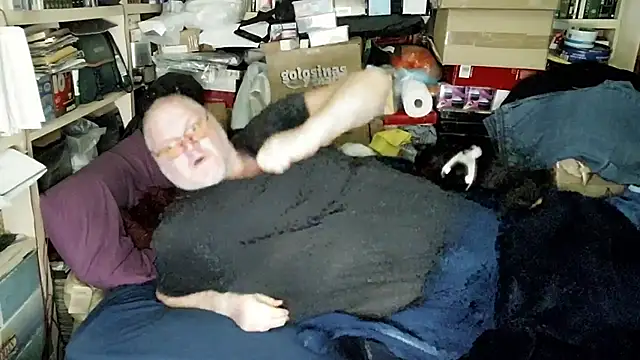 hadeszeuss2 live sex cam