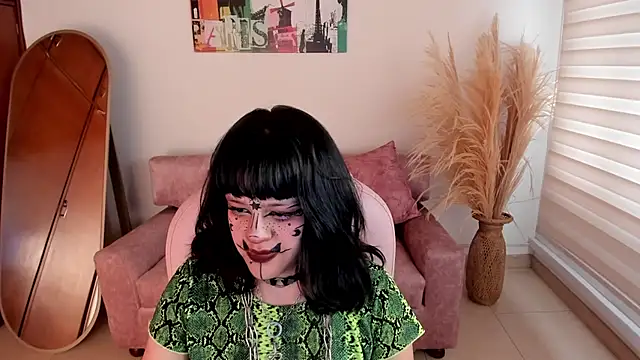 Nahemot_sadish's cam snapshot