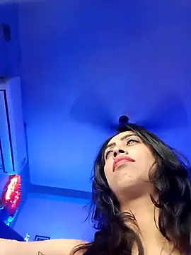 Love_Beauty01's cam snapshot