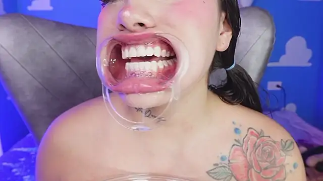 miss_keisi's cam snapshot