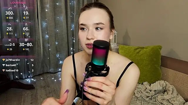 KristleKirst live sex cam