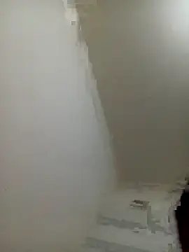 loveofpetitegirls34's cam snapshot