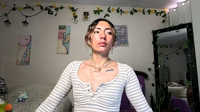 Tomoe_b's cam snapshot