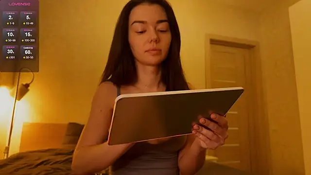 julya_flowerss live sex cam