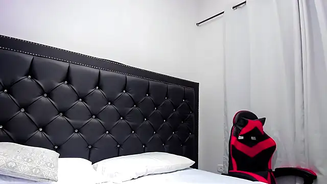 ScarletthJonnes's cam snapshot