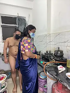 Komal_Meghawani's cam snapshot